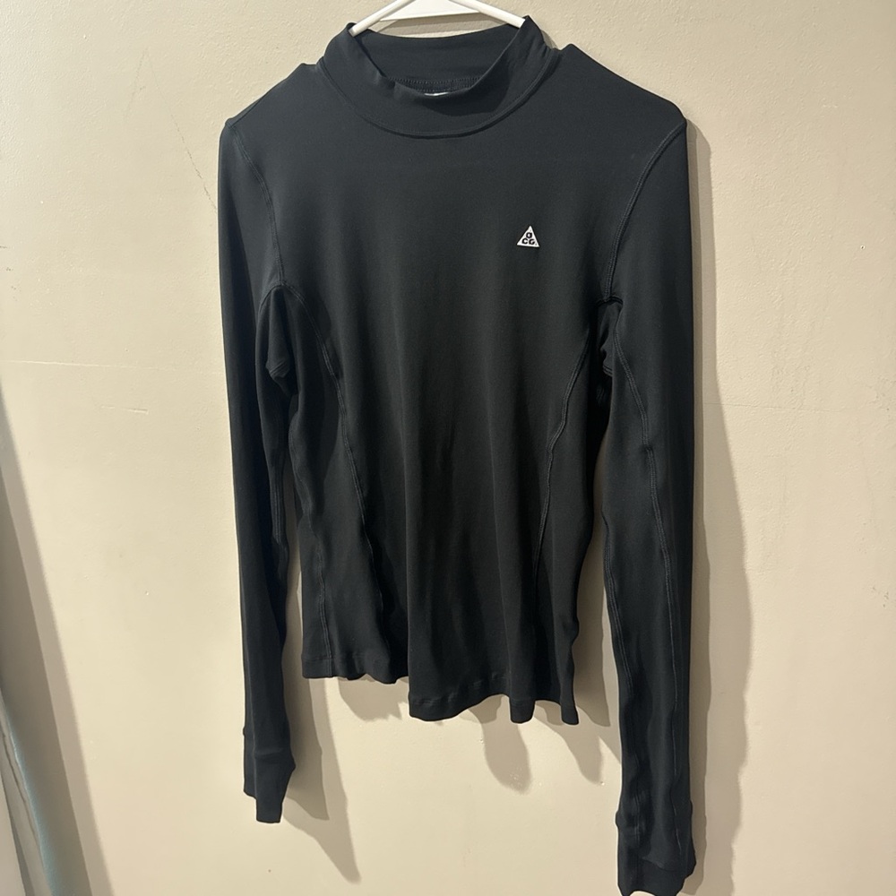 Nike Black Long Sleeve Tee
